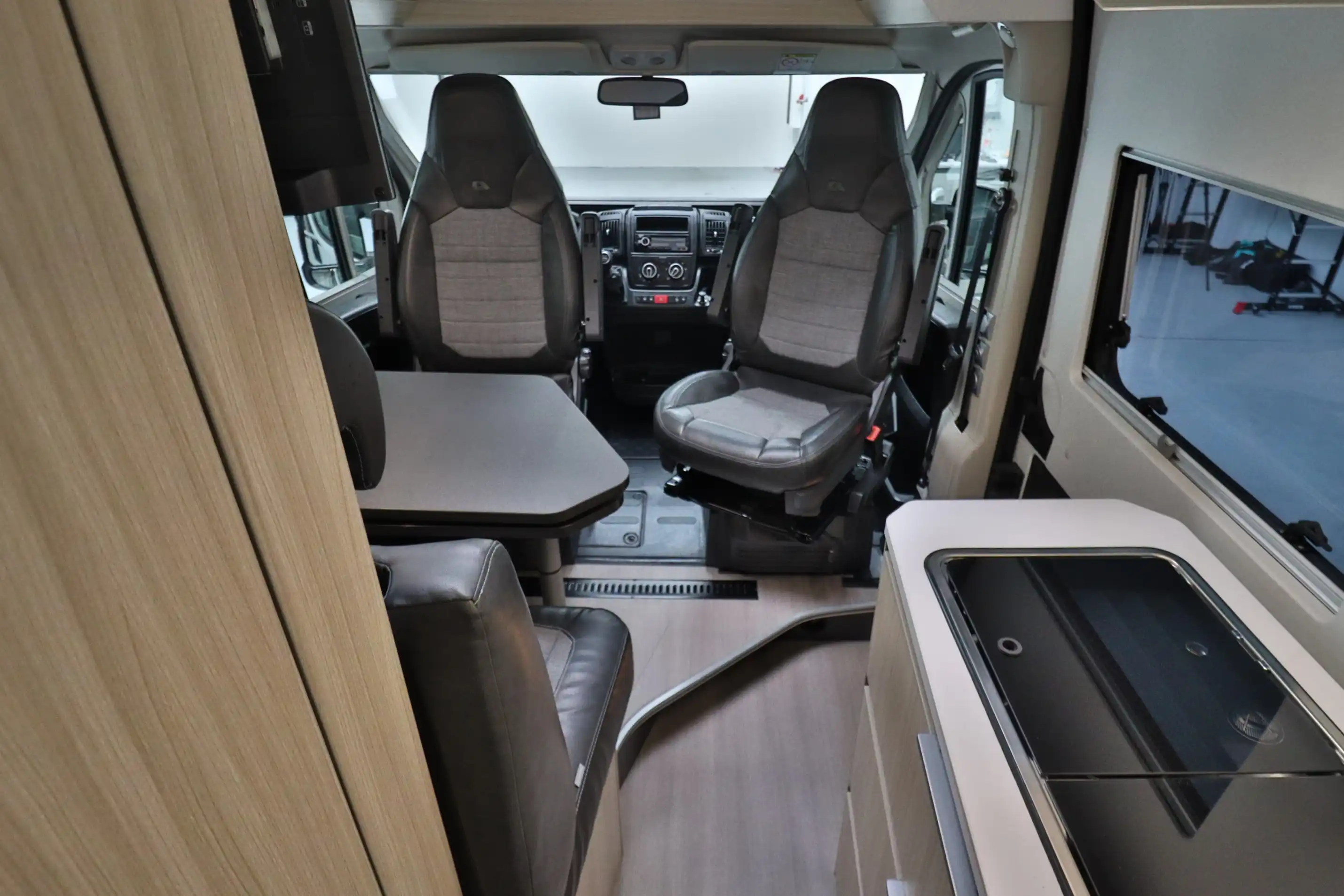 ADRIA Twin 600 SP Axess